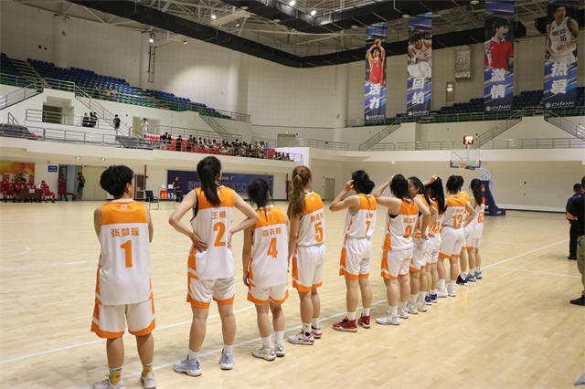 信院女篮国赛、市运会双线作战,新一届信院女篮在启航