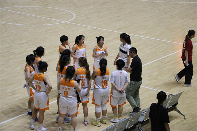 信院女篮国赛、市运会双线作战,新一届信院女篮在启航