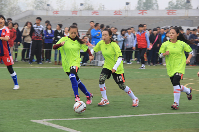 第四届“至强杯”五人制女子足球联赛完满落幕