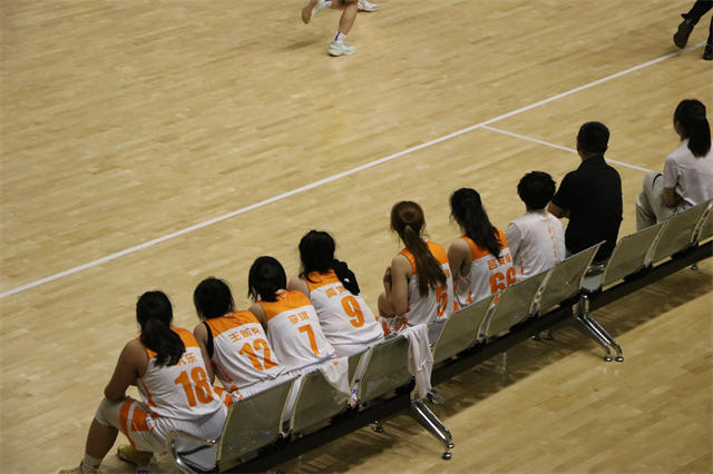 信院女篮国赛、市运会双线作战,新一届信院女篮在启航