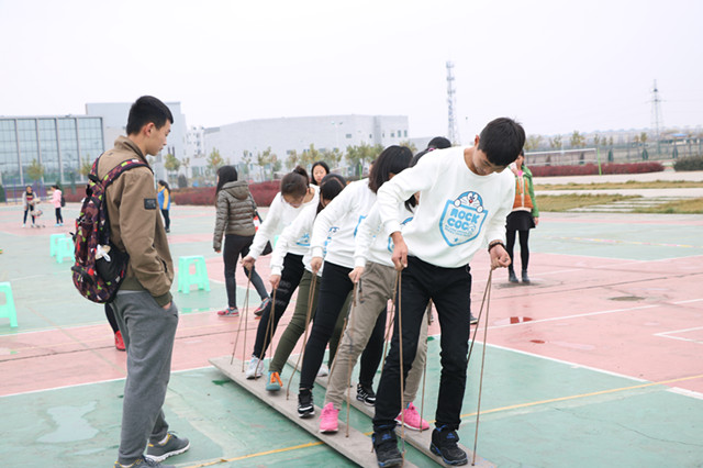 第三届阳光杯“智勇大冲关”圆满成功